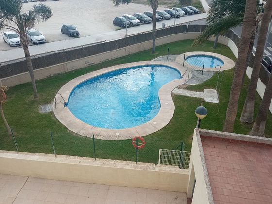 Foto 1 de Pis en venda a Dos Hermanas - Nuevo San Andrés de 4 habitacions amb piscina i garatge
