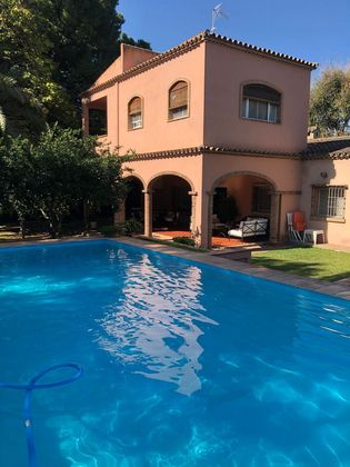 Foto 1 de Chalet en venta en urbanización San Nicolás de 5 habitaciones con terraza y piscina
