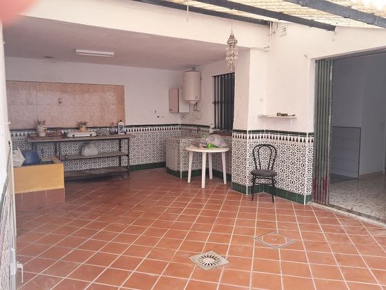 Foto 2 de Xalet en venda a calle Venus de 4 habitacions amb terrassa i garatge