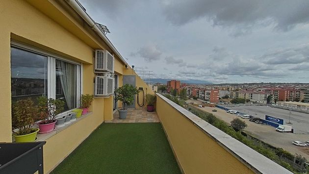 Foto 2 de Àtic en venda a Can Gili - Congost de 5 habitacions amb terrassa i balcó
