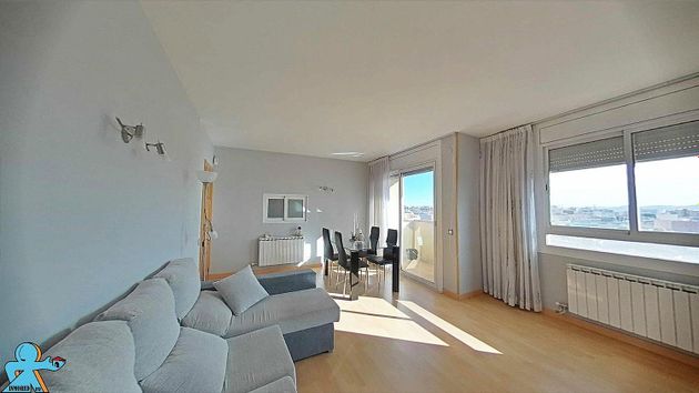 Foto 1 de Pis en venda a Gràcia de 3 habitacions amb terrassa i balcó