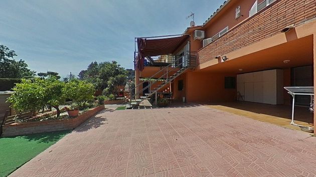 Foto 2 de Venta de chalet en Lliçà d´Amunt de 5 habitaciones con terraza y piscina