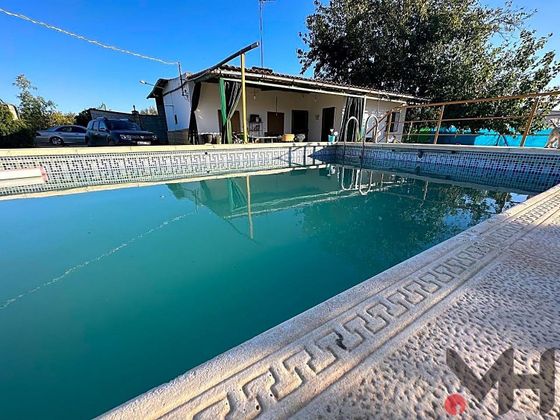 Foto 1 de Casa rural en venda a calle Diseminados de 6 habitacions amb terrassa i piscina