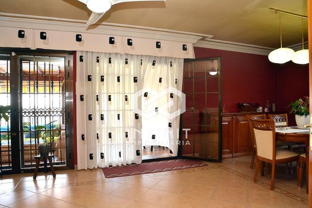Foto 2 de Xalet en venda a Serracines de 4 habitacions amb terrassa i piscina