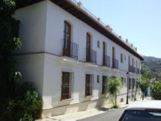 Foto 1 de Pis en venda a calle Baja de 2 habitacions amb terrassa i piscina