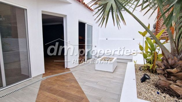 Foto 2 de Chalet en venta en Buzanda - Cabo Blanco - Valle San Lorenzo de 5 habitaciones con terraza y piscina