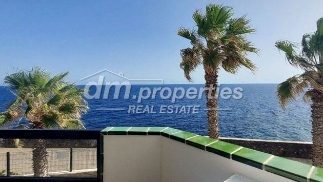 Foto 1 de Venta de piso en Costa Blanca - Las Galletas de 2 habitaciones con terraza y piscina