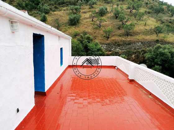 Foto 1 de Casa rural en venda a La Herradura de 4 habitacions amb terrassa i piscina
