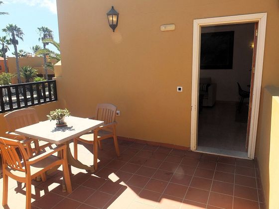 Foto 2 de Venta de piso en Corralejo de 1 habitación con terraza y piscina