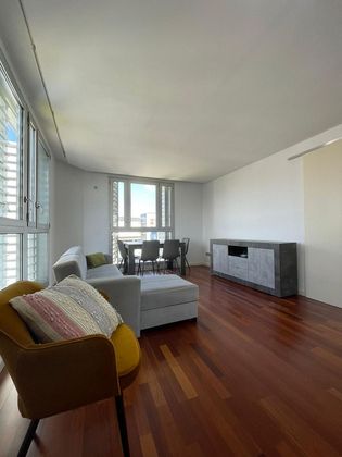 Foto 1 de Pis en venda a La Barceloneta de 2 habitacions amb garatge i aire acondicionat