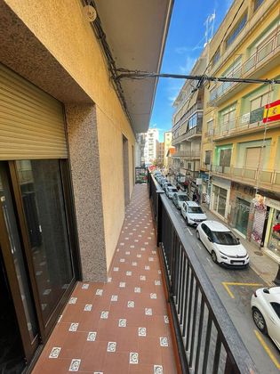 Foto 1 de Pis en venda a calle Duque de Gor de 4 habitacions amb terrassa i balcó