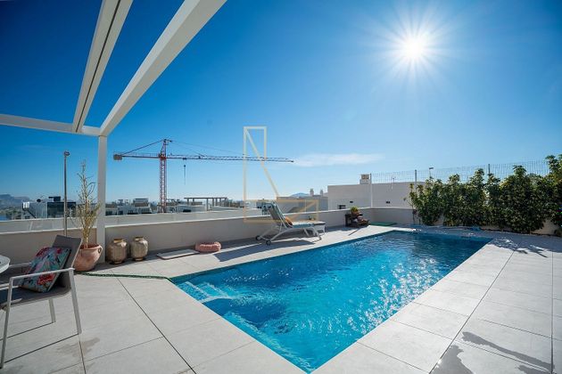 Foto 2 de Xalet en venda a Polop de 5 habitacions amb terrassa i piscina