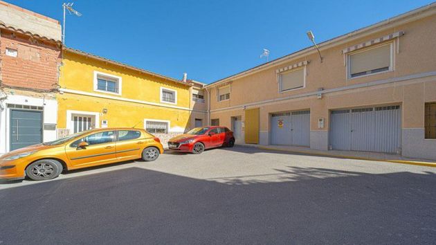 Foto 1 de Venta de casa en Monforte del Cid de 4 habitaciones con terraza y aire acondicionado