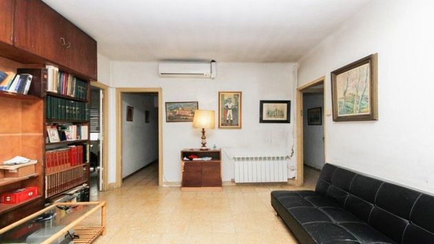 Foto 2 de Casa en venda a Sant Julià - El Pla del Diable de 4 habitacions amb terrassa i garatge