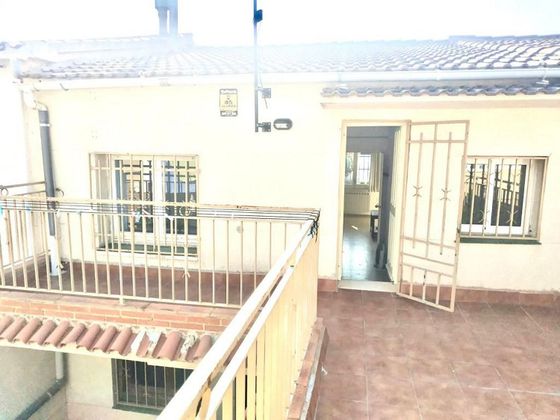 Foto 1 de Venta de casa adosada en Albinyana de 3 habitaciones con terraza y balcón