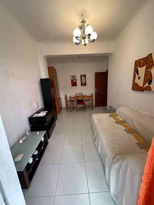 Foto 2 de Venta de piso en Campoamor de 4 habitaciones con balcón