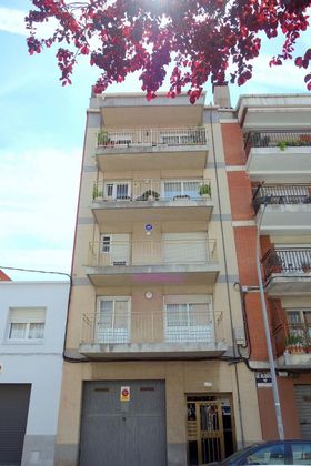 Foto 2 de Venta de piso en Vallparadís de 4 habitaciones con terraza y garaje