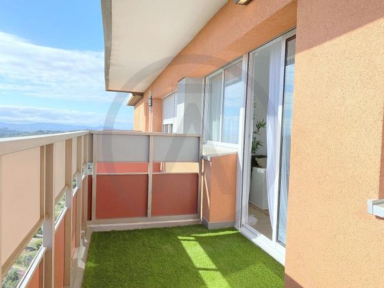 Foto 1 de Àtic en venda a Can Jofresa - Sta. Margarida de 3 habitacions amb terrassa i balcó