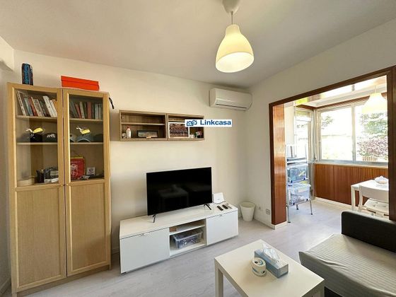 Foto 1 de Piso en venta en Lucero de 3 habitaciones con terraza y aire acondicionado