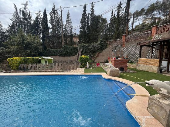 Foto 1 de Xalet en venda a calle De la Vinya de 3 habitacions amb terrassa i piscina