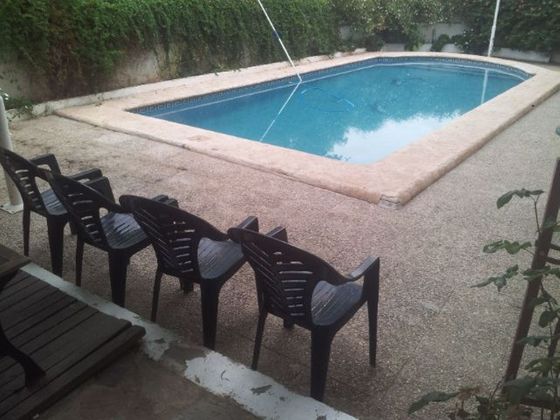 Foto 2 de Chalet en venta en Rafal de 5 habitaciones con terraza y piscina