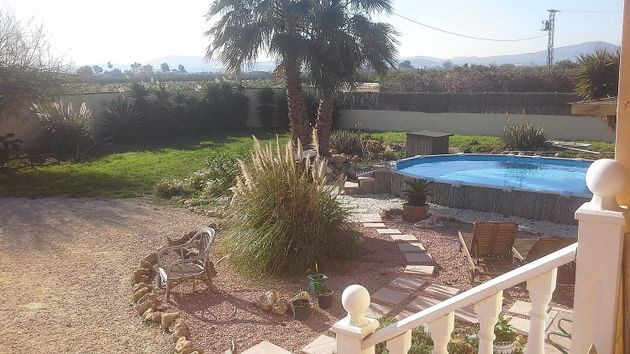 Foto 2 de Xalet en venda a Orihuela ciudad de 3 habitacions amb terrassa i piscina