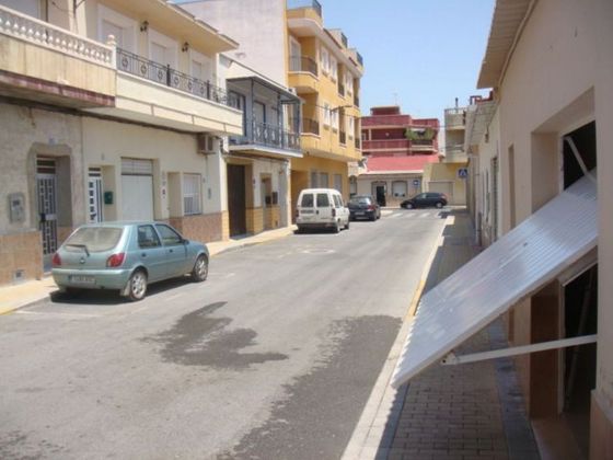Foto 2 de Venta de casa en calle Doctor Antonio Mazón de 3 habitaciones con terraza y balcón