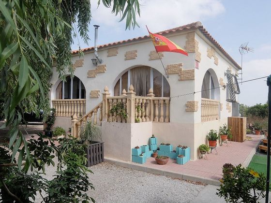 Foto 1 de Xalet en venda a barrio La Fabrica de 1 habitació amb terrassa i piscina