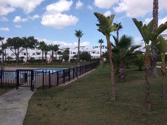 Foto 2 de Pis en venda a calle Condado de Alhama de 3 habitacions amb terrassa i piscina