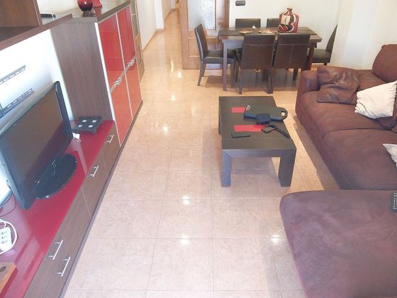 Foto 1 de Pis en venda a Almoradí de 3 habitacions amb piscina i mobles