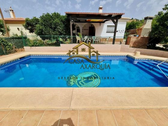 Foto 1 de Chalet en venta en Alcaucín de 2 habitaciones con terraza y piscina