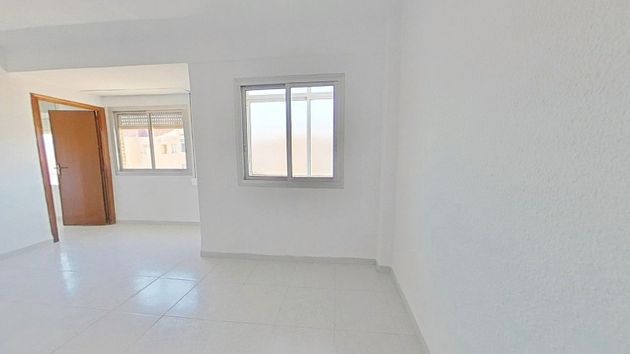 Foto 2 de Piso en alquiler en Sidi Ifni - Nou Alacant de 2 habitaciones y 64 m²