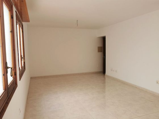 Foto 2 de Piso en alquiler en Ciutadella de 2 habitaciones y 62 m²
