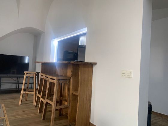 Foto 2 de Alquiler de piso en El Poblenou de 2 habitaciones con muebles y aire acondicionado