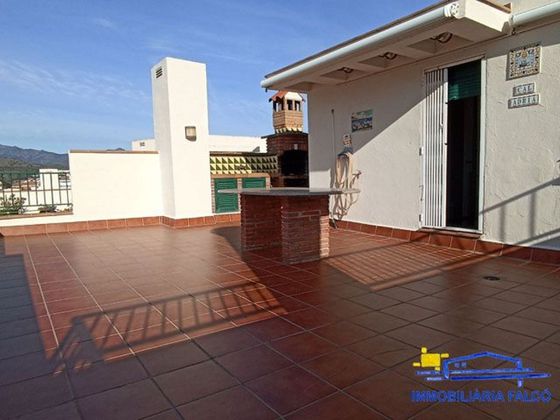 Foto 2 de Ático en venta en Llançà de 2 habitaciones con terraza y aire acondicionado