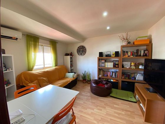Foto 2 de Venta de piso en Natzaret de 2 habitaciones con aire acondicionado