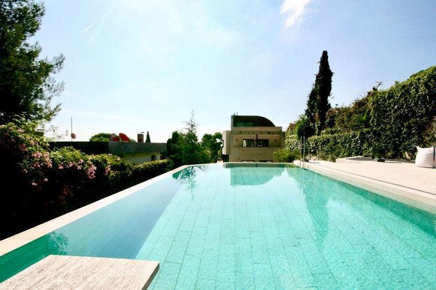 Foto 1 de Xalet en lloguer a Pedralbes de 7 habitacions amb terrassa i piscina