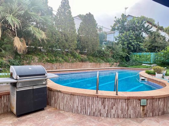 Foto 2 de Xalet en lloguer a Montmar de 6 habitacions amb terrassa i piscina
