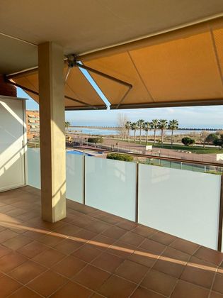Foto 2 de Venta de piso en Marítim de 4 habitaciones con terraza y piscina