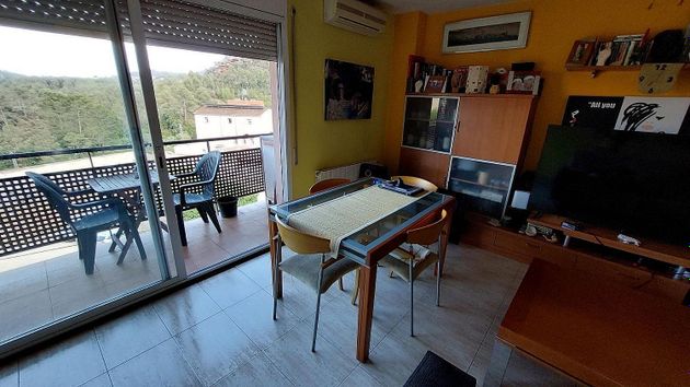 Foto 1 de Piso en venta en Cervelló de 4 habitaciones con terraza y balcón