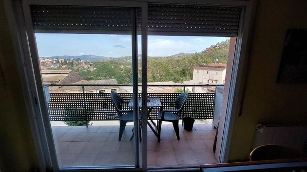 Foto 2 de Piso en venta en Cervelló de 4 habitaciones con terraza y balcón