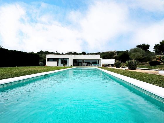 Foto 1 de Chalet en venta en Sant Jordi - Son Ferriol de 3 habitaciones con terraza y piscina