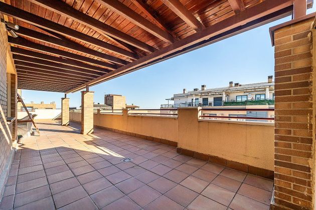 Foto 2 de Venta de ático en Brunete de 2 habitaciones con terraza y piscina