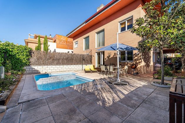 Foto 2 de Casa en venda a Brunete de 4 habitacions amb terrassa i piscina