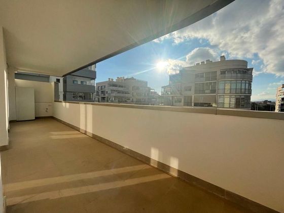 Foto 1 de Venta de piso en Nou Altabix de 3 habitaciones con terraza y piscina