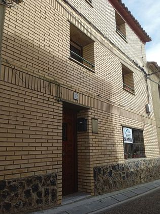 Foto 2 de Casa en venda a Boquiñeni de 5 habitacions amb terrassa i calefacció