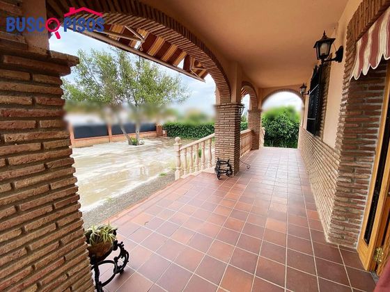 Foto 2 de Chalet en venta en El Higuerón de 3 habitaciones con jardín y aire acondicionado