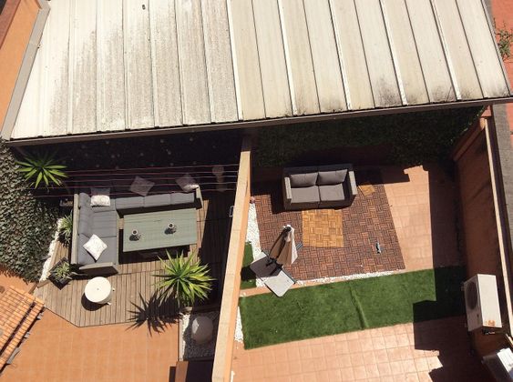Foto 2 de Dúplex en venda a La Marina de Port de 2 habitacions amb terrassa i aire acondicionat