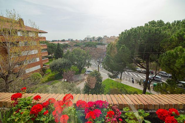 Foto 1 de Pis en venda a Sarrià de 4 habitacions amb terrassa i ascensor