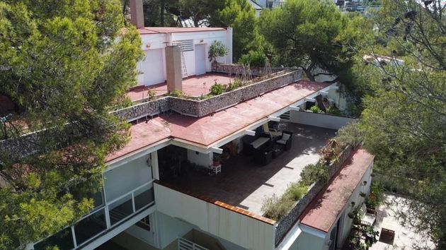 Foto 2 de Chalet en venta en Bellamar de 9 habitaciones con terraza y piscina